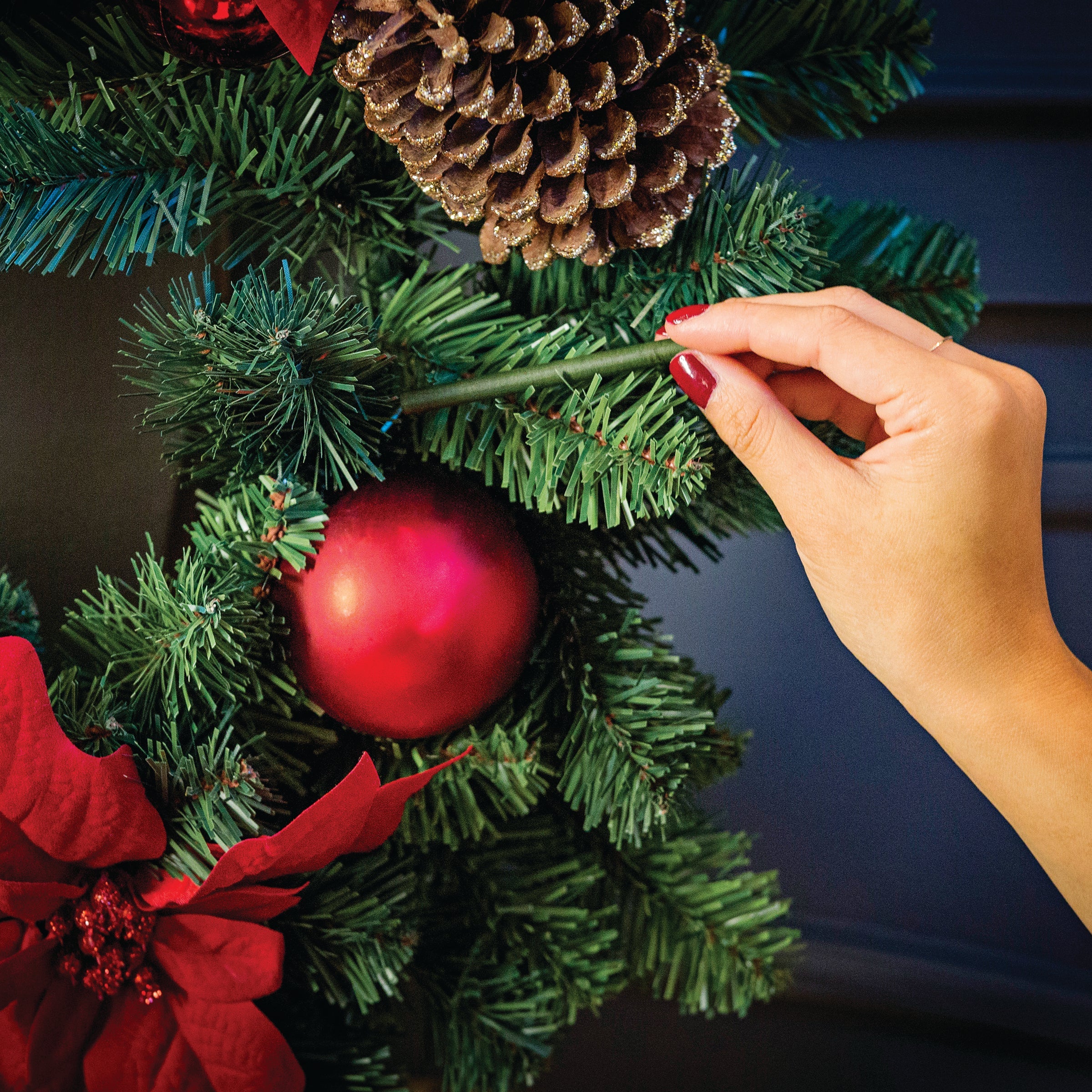 In_Use_Wreath_afac5eb6-8460-40bc-938d-451a4c31a703.jpg