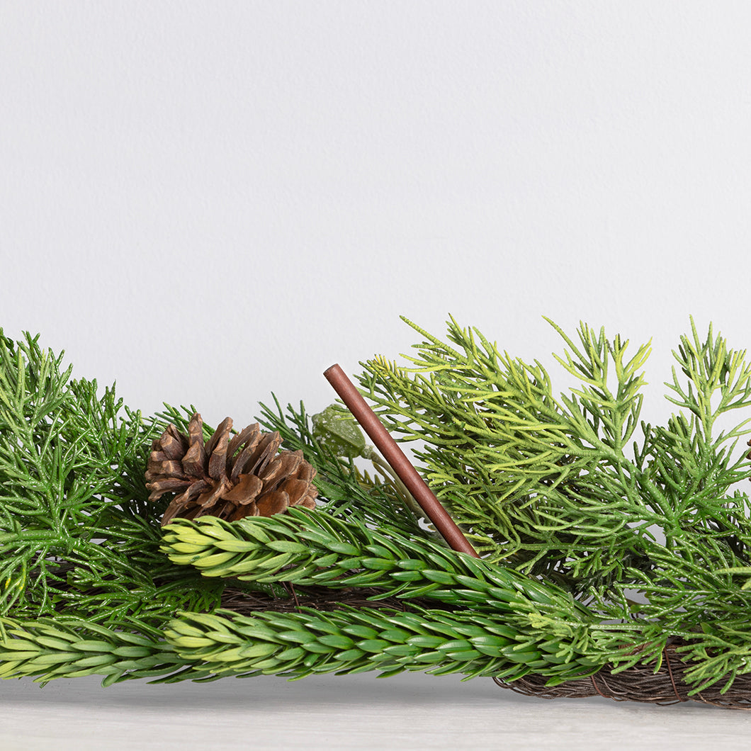 SS_Brown_Stick-_Garland_bcab8387-c145-44ac-a6bf-1b8ae92d3f05.jpg
