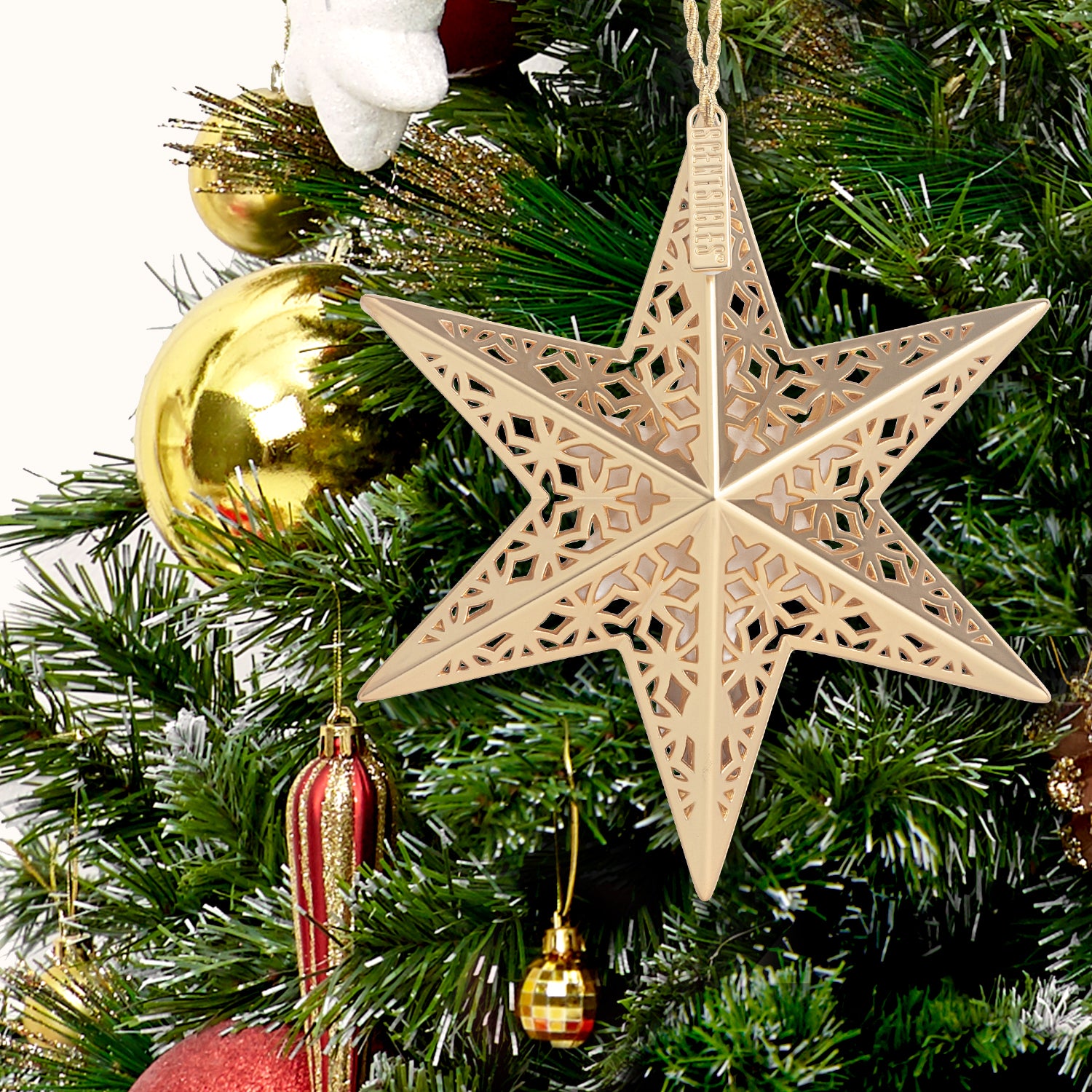 SS_Star_PDPLifestyle_Gold_noLogo_bd9e8954-1cf5-4b71-82b0-d0bb762ebb52.jpg