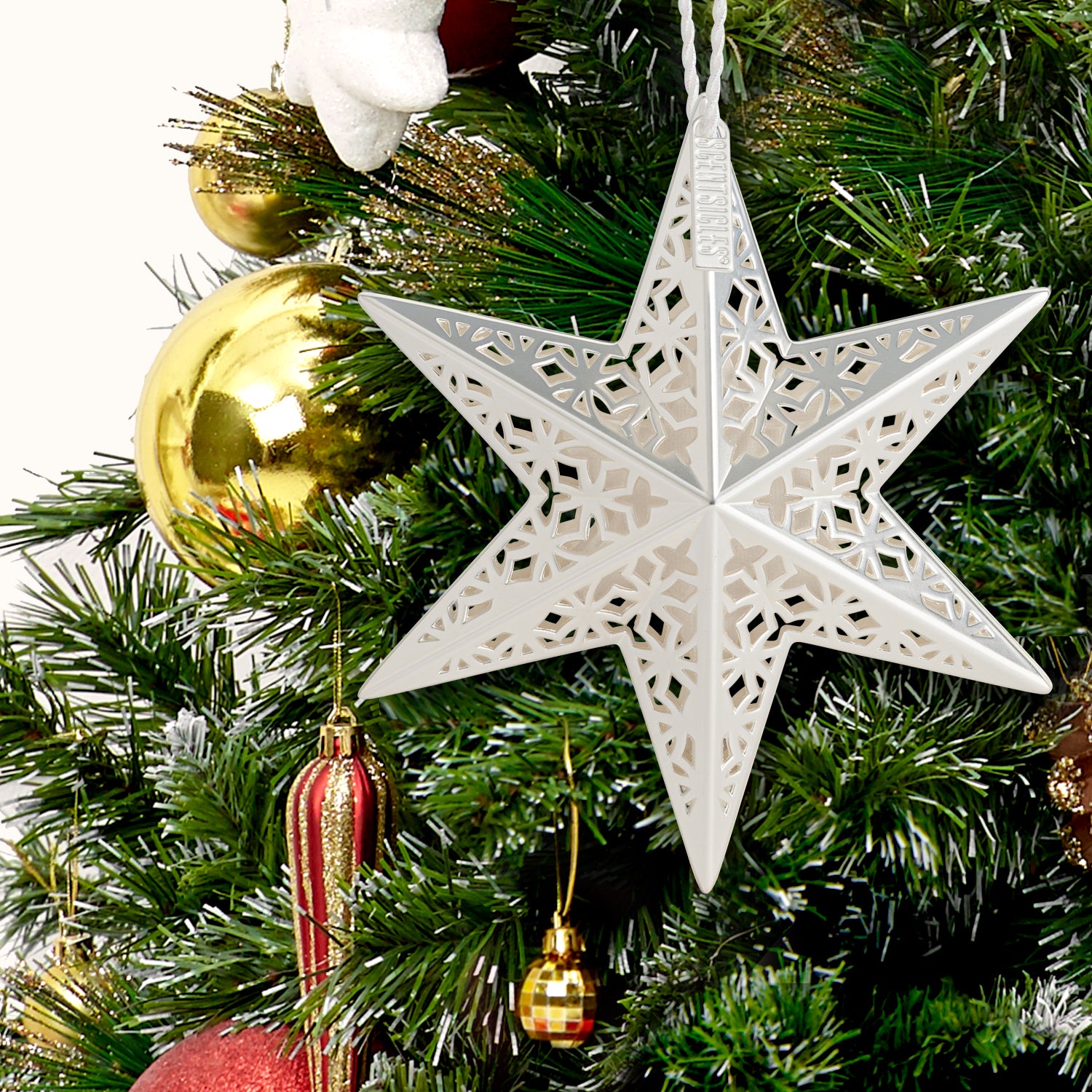 SS_Star_PDPLifestyle_White_noLogo_9ba6feb3-d4ed-467e-87f7-7bc2aae62bf0.jpg